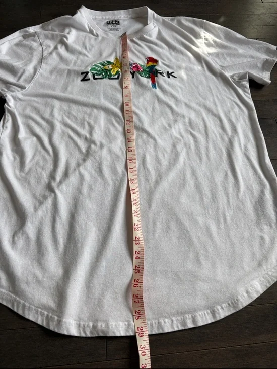 Men’s White Embroidered Zoo York Shirt Size XL - Picture 3 of 8